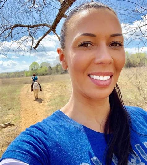 Rachel Starr | Scrolller