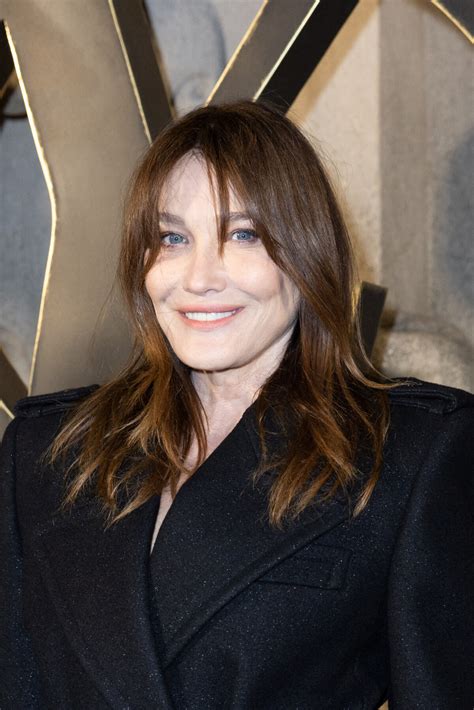 Photo : Carla Bruni enchaîne les voyages. Carla Bruni Sarkozy