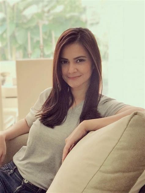√ Biodata Cut Tari: Agama, Keluarga, Pacar, Fakta dan Karir - lyceum.id