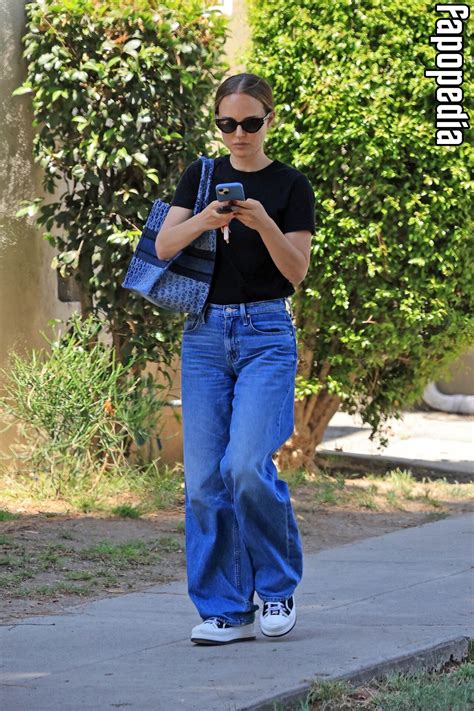 Natalie Portman Nude Leaks - Photo #8339524 - Fapopedia