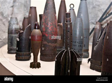 Artillery shells hi-res stock photography and images - Alamy