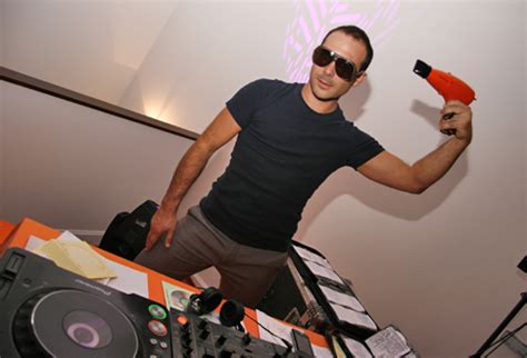 DJ Moulinex aux platines | Ville de Malakoff