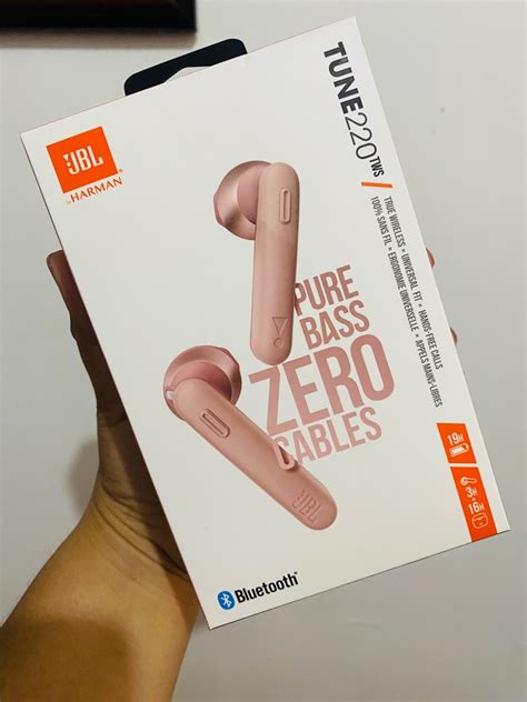 Original JBL Wireless Earphone, Audio, Earphones on Carousell