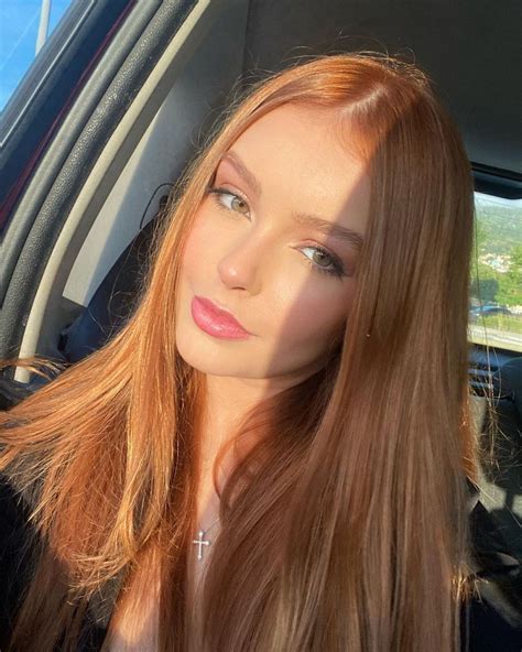 Isadora Warmling 06/20/2022 • CelebMafia