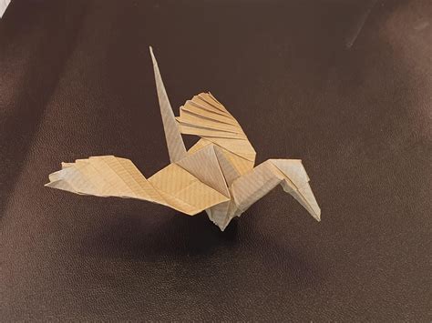 Feathered Tsuru (Jo Nakashima) : r/origami