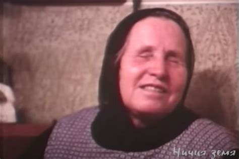 Стотици хора се събраха край гроба на баба Ванга – Новини Варна