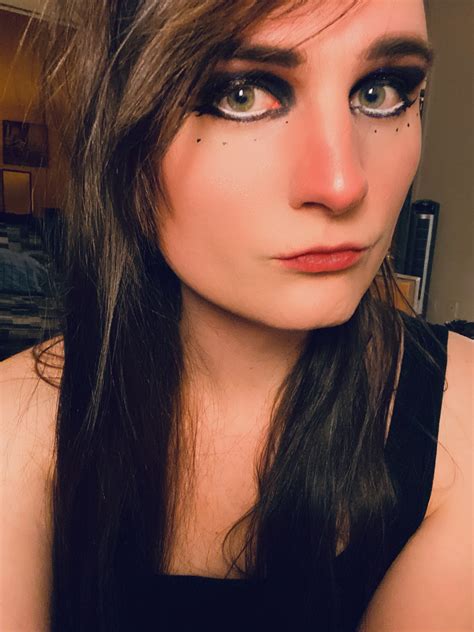 Would you let me suck your cock... | Scrolller