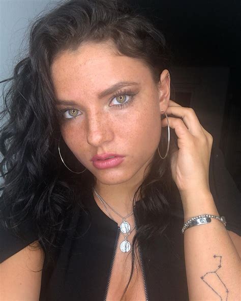 Jade Chynoweth - Personal Pics 03/29/2019 • CelebMafia