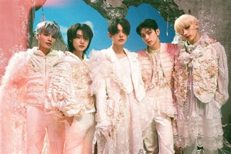 TXT Joins Mariah Carey, TWICE, And SEVENTEEN As 4th Foreign Artist In ...