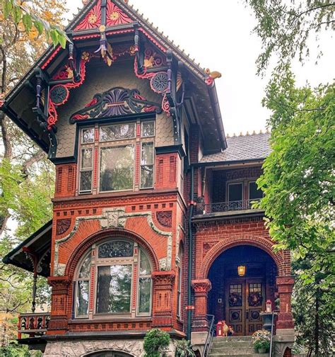 Hermann Weinhardt House built in 1888 in Chicago, IL. : r/ArchitecturePorn