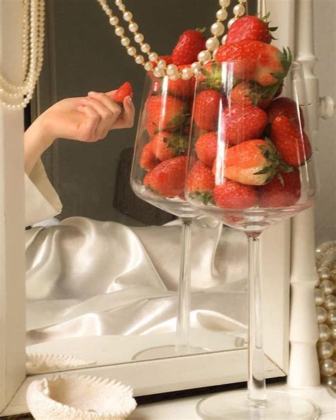 Pin by StudioNumber15 on F R U I T S | Food photography styling, Fruit ...