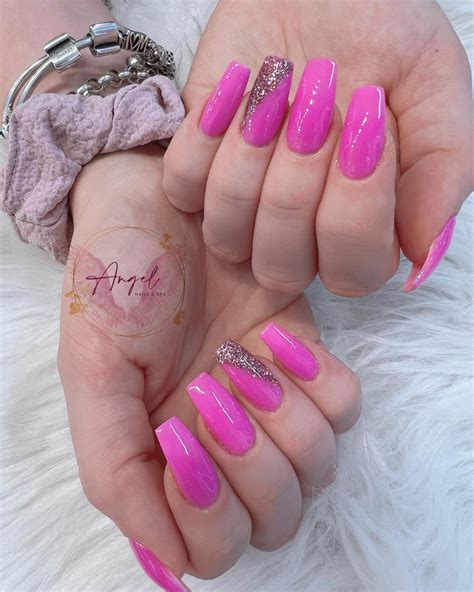 32 stunning pink nail art ideas with glitter