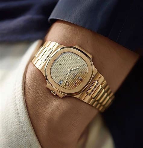 Vintage Patek Philippe Nautilus Gold - Superwatchman.com
