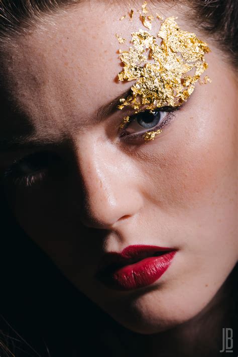 Gold Digger Serie. (Andréa) on Behance