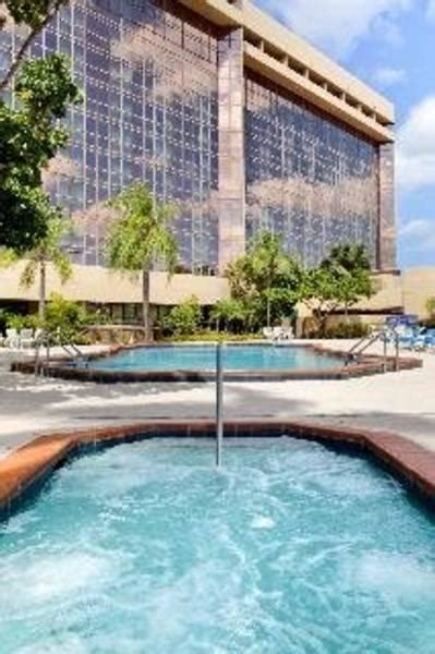 Doubletree By Hilton Miami Airport, Miami Downtown, Miami, USA. Book ...