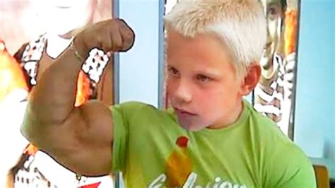 10 самых НЕОБЫЧНЫХ бодибилдеров - YouTube