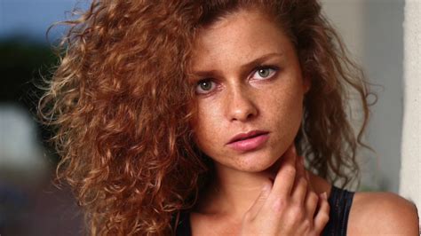 Sesion con Julia Yaroshenko - YouTube