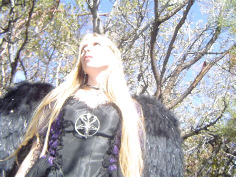 The Official Site Of Evilyn Angelone