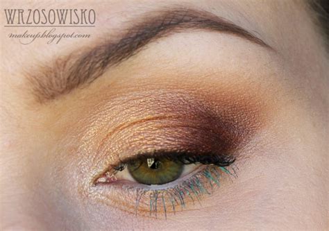 Wrzosowisko- MakeUp Blog: Odmładzający makijaż jesienny
