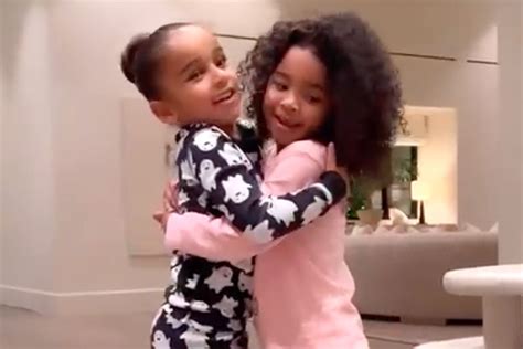 True Thompson and Dream Kardashian Have Adorable Dance Party: Watch