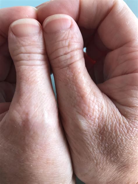 wide nails meaning  palmistry quiromancia