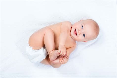Different Types of Diaper Rashes in Baby Girls | 2bstronger.com