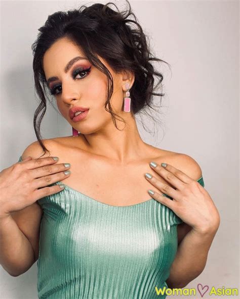 Beautiful Egyptian Women: What Makes Them so Popular?