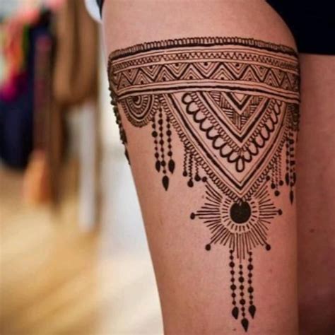 идеи для тату из хны | Tatuaggi con henna, Tatuaggi gambe, Tatuaggio henné