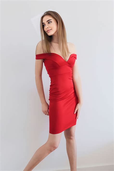 Wonderful Liubov (35 y.o.) from Lviv with Dark Brown hair - ID 583497 ...