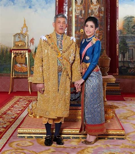 Thailand king reinstates royal consort almost a year after her dramatic