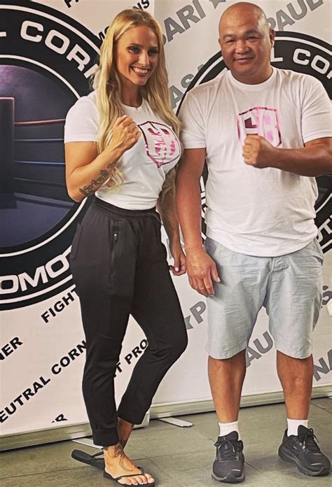 Ebanie Bridges Feet 6808119 — Postimages