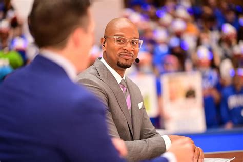 College Basketball Analyst LaPhonso Ellis Fired by ESPN - Vendetta ...