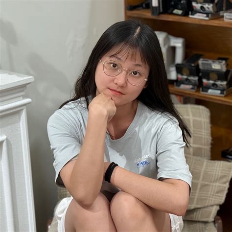 Customers praise the new Fingerhut homepage layout and speed 30