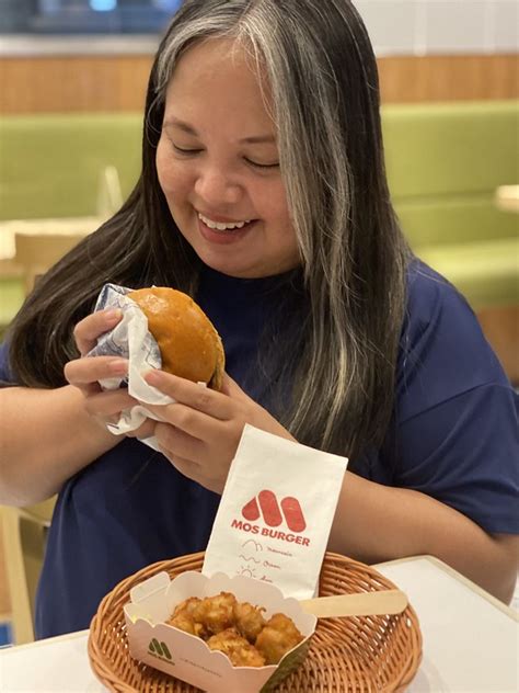 Japanese-style burgers and more from MOS Burger – Jellybeans in the City