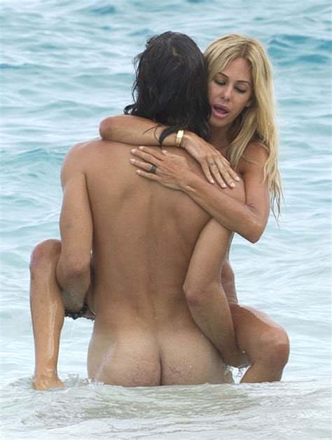 Public sex pics - pic of 23