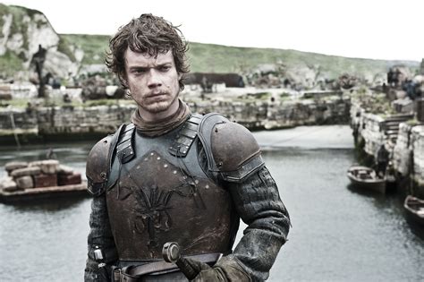 Theon Greyjoy Nude