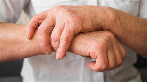 Tremor Syndromes: Understanding Types, Causes, And When Treatment Is ...