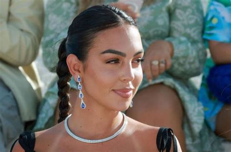 georgina rodriguez  golpes el video ha dejado ko  sus seguidores