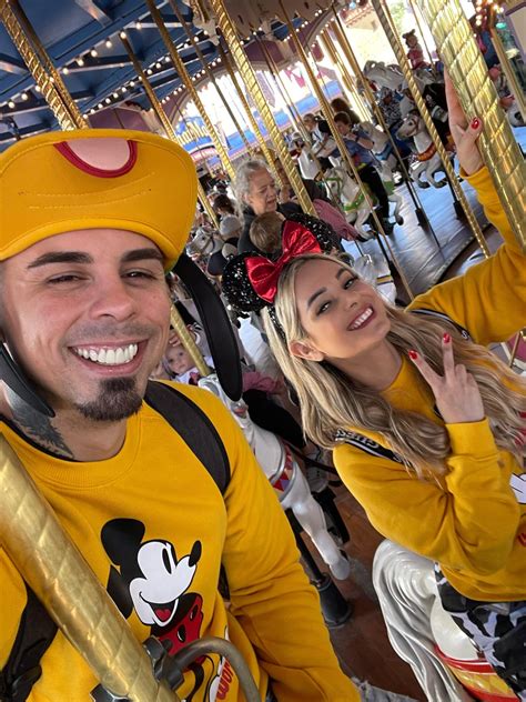 Carmen Luvana - Y después de una exitosa función en Tampa...