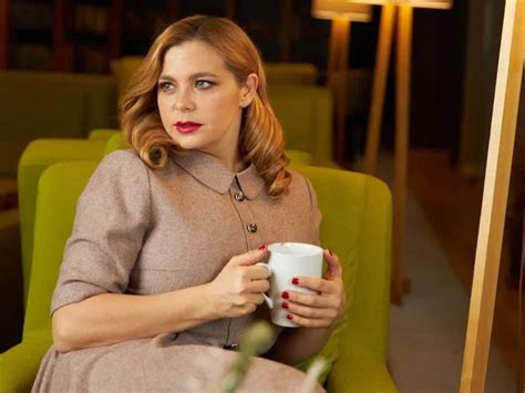 Ирина Пегова похвасталась стройными ножками - Экспресс газета