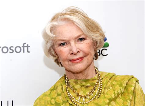 Ellen Burstyn High Quality Wallpapers - Wallpics.Net - Wallpapers