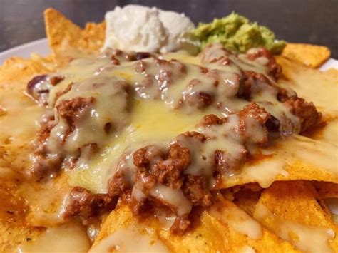 Beef Nachos | Slow Cooker Central