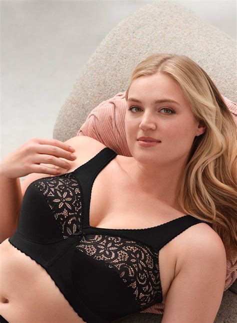 Glamorise: Magic Lift Cotton Full Figure Support Bra Black – DeBra's