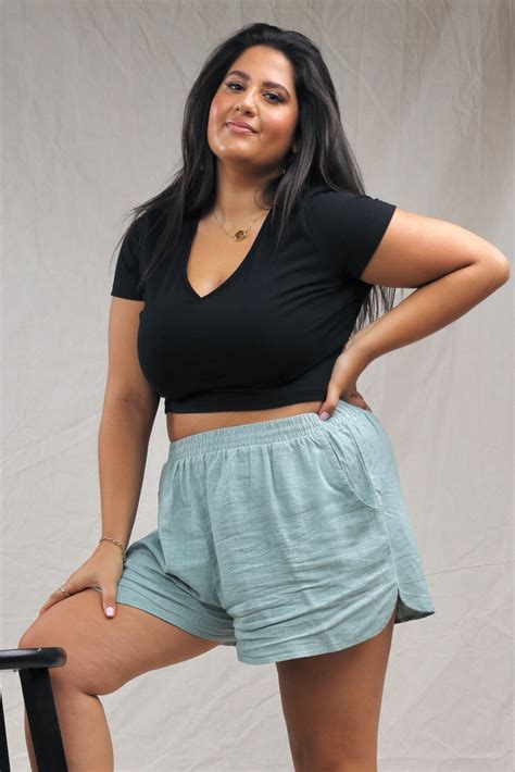 Natasha Behnam | YOU Wiki | Fandom