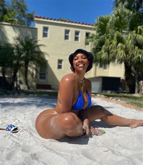 Raven | @FashionNovaCurve FashionNovaPartner 😇 | Instagram