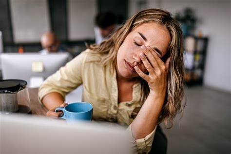 O Que Significa Cansada - Cansada De Viver Nesse Mundo - FDPLEARN