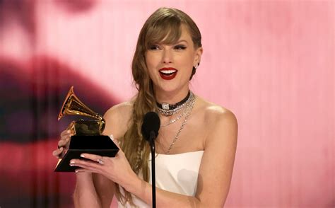 Grammys 2022 Taylor Swift