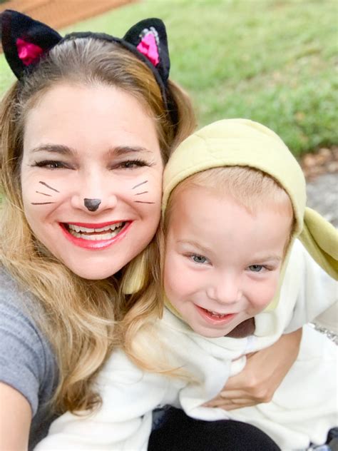 diy super mom costume 1
