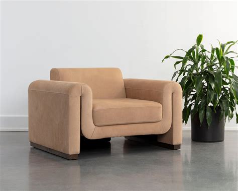 Romer Armchair – English Elm