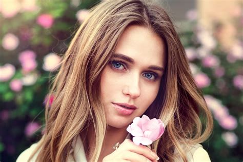 Forever Young: Why Starting an Anti-aging Program Early Makes Sense